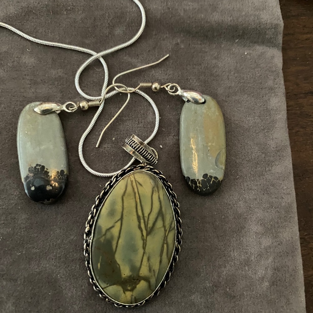 Marked 925 Picasso Jasper in Green